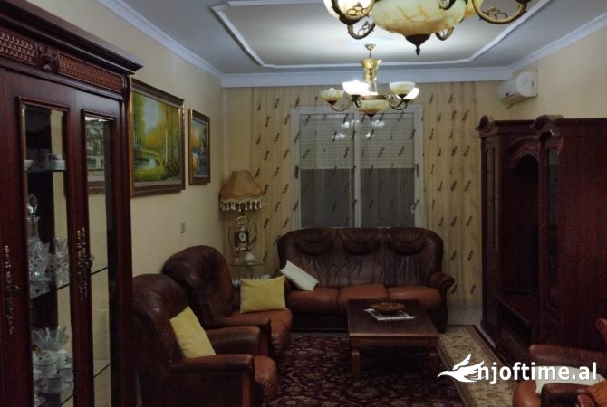 Shtepi ne shitje 3+1 ne Tirane - 295,000 Euro
