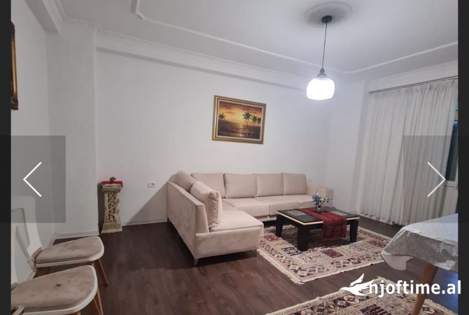 Shtepi me qera 2+1 ne Tirane - 550 Euro