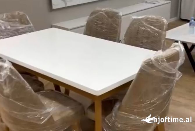 Shtepi me qera 2+1 ne Tirane - 950 Euro