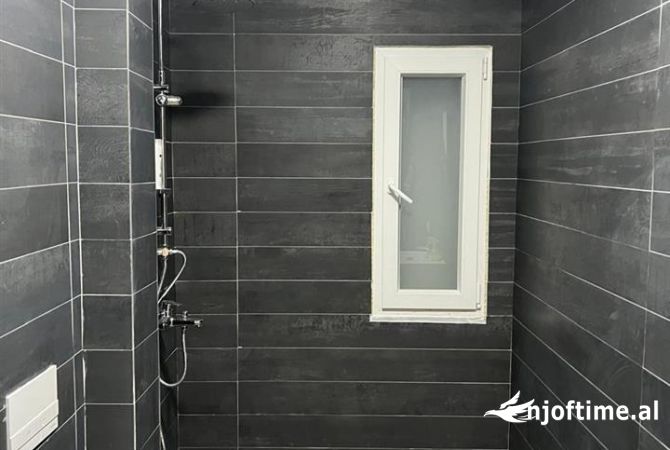 Shtepi me qera Apartament ne Tirane, 1+1, Mobilimi E mobiluar, Pagesa 500  Euro.