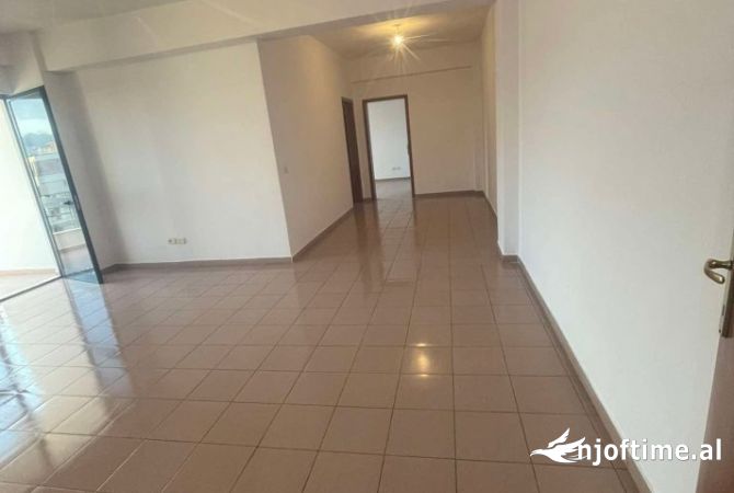 Shtepi me qera 2+1 ne Tirane - 550 Euro