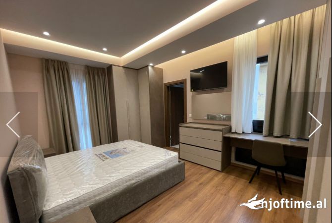 Shtepi me qera Apartament ne Tirane, 2+1, Mobilimi E mobiluar, Pagesa 830  Euro.