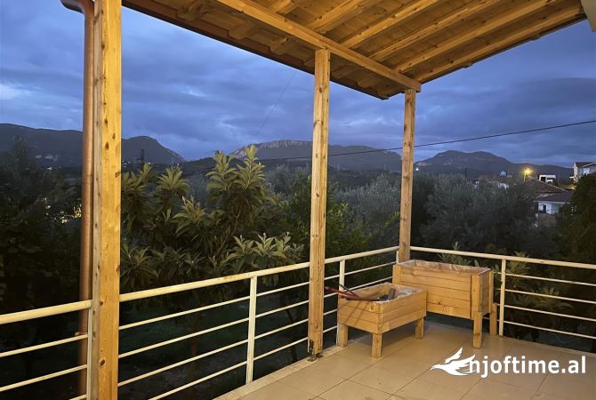 Shtepi me qera Shtepi Private ne Tirane, 2+1, Mobilimi E mobiluar, Pagesa 500  Euro.