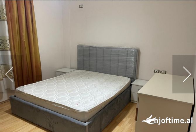 Shtepi me qera Apartament ne Tirane, 2+1, Mobilimi E mobiluar, Pagesa 500  Euro.