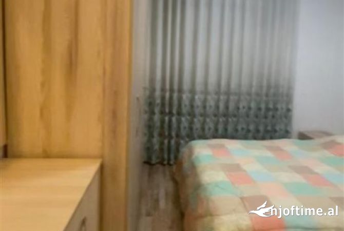 Shtepi me qera 2+1 ne Tirane - 550 Euro