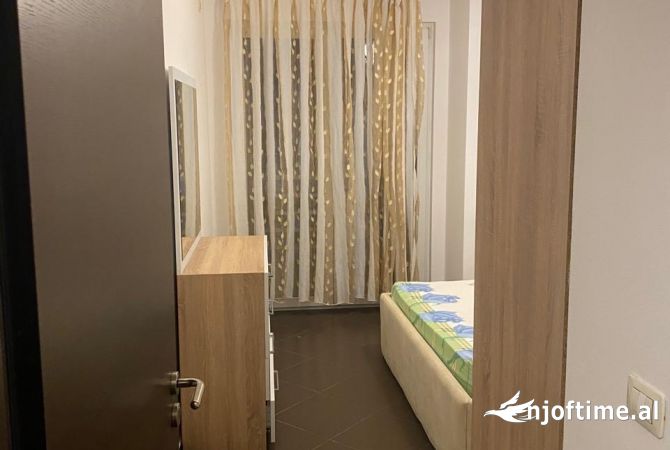 Shtepi me qera Apartament ne Tirane, 1+1, Mobilimi E mobiluar, Pagesa 50,000  Leke.