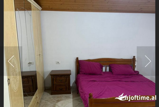 Shtepi me qera Shtepi Private ne Tirane, 1+1, Mobilimi E mobiluar, Pagesa 34,000  Leke.