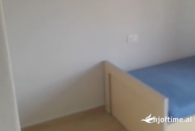 Shtepi me qera 2+1 ne Tirane - 55,000 Leke