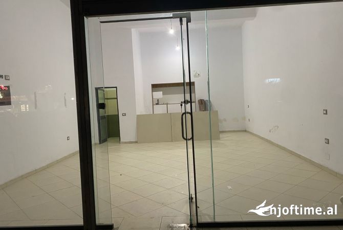 Ambient biznesi ne shitje 1+1 ne Tirane - 150,000 Euro