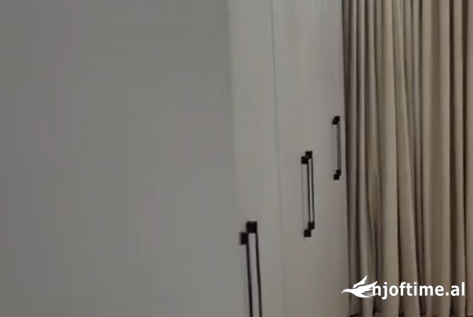 Shtepi me qera Apartament ne Tirane, 1+1, Mobilimi E mobiluar, Pagesa 650  Euro.