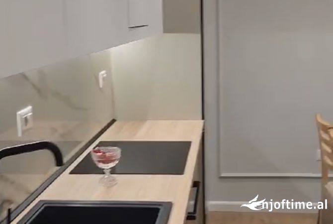 Shtepi me qera 1+1 ne Tirane - 650 Euro