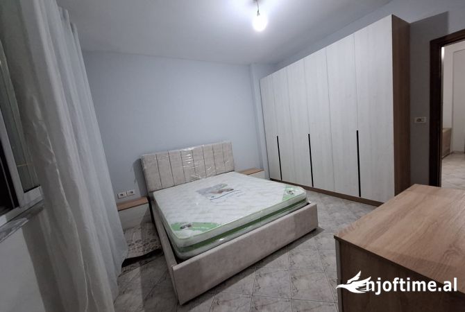 Shtepi me qera Apartament ne Tirane, 1+1, Mobilimi E mobiluar, Pagesa 34,000  Leke.