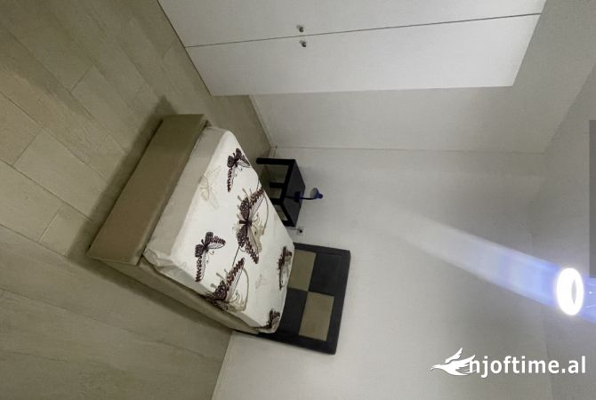 Shtepi me qera 2+1 ne Tirane - 350 Euro