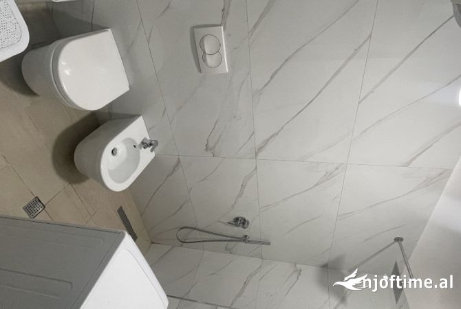 Shtepi me qera 2+1 ne Tirane - 350 Euro