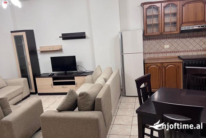 Shtepi me qera 1+1 ne Tirane - 500 Euro