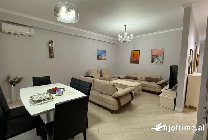 Shtepi ne shitje 2+1 ne Tirane - 192,000 Euro