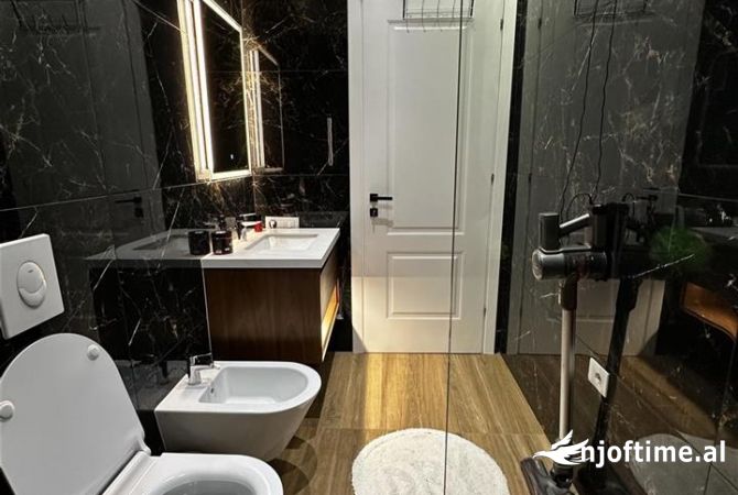 Shtepi ne shitje 2+1 ne Tirane - 252,900 Euro