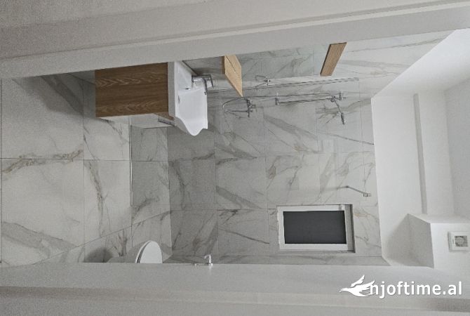 Shtepi me qera 1+1 ne Tirane - 700 Euro
