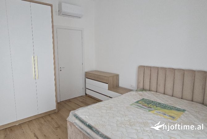 Shtepi me qera Apartament ne Tirane, 1+1, Mobilimi E mobiluar, Pagesa 700  Euro.