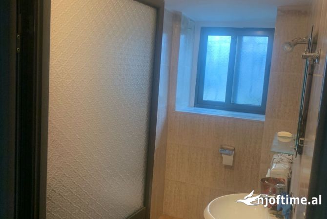 Jepet apartament 1+1 me qera tek Stadiumi Dinamo , rr Emin Duraku