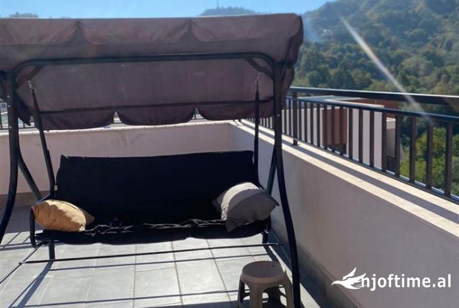 Shtepi ne shitje Apartament ne Tirane, 2+1, Mobilimi E mobiluar, Pagesa 280,000  Euro.