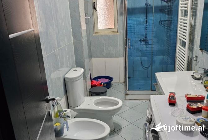 Shtepi me qera 1+1 ne Tirane - 48,000 Leke