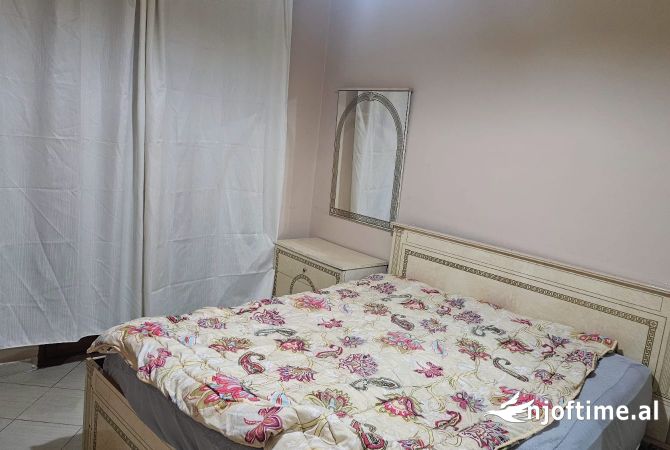 Shtepi me qera 2+1 ne Tirane - 35,000 Leke