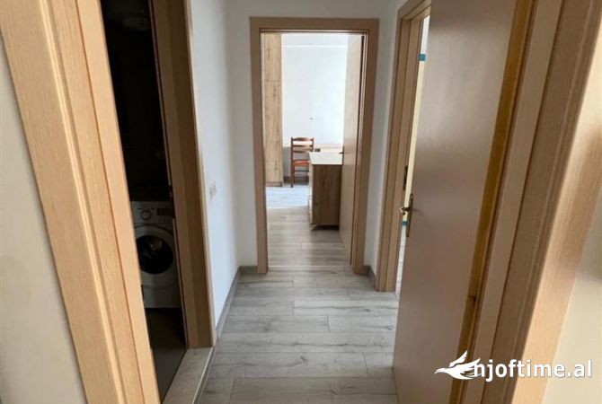 Shtepi me qera 2+1 ne Tirane - 50,000 Leke
