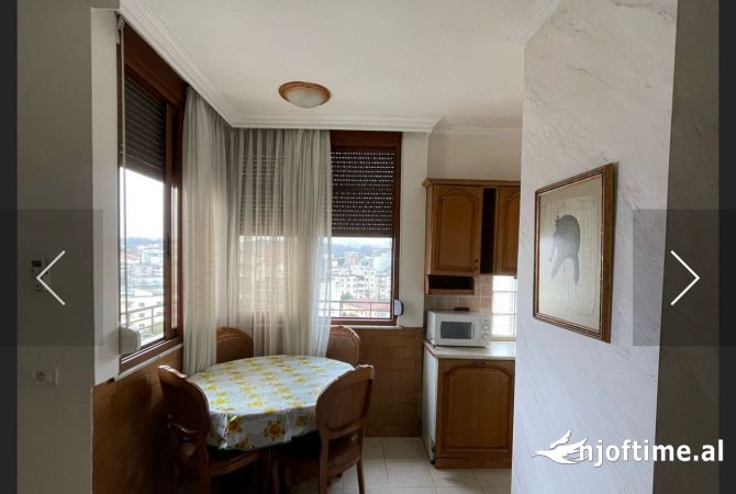 Shtepi me qera Apartament ne Tirane, 2+1, Mobilimi E mobiluar, Pagesa 70,000  Leke.