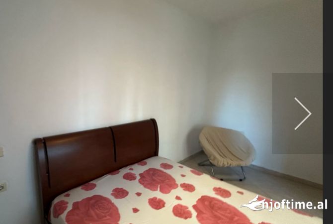 Shtepi me qera Apartament ne Tirane, 2+1, Mobilimi E mobiluar, Pagesa 500  Euro.