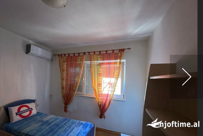 Shtepi me qera Apartament ne Tirane, 2+1, Mobilimi E mobiluar, Pagesa 500  Euro.