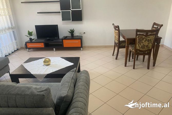Shtepi me qera 1+1 ne Tirane - 500 Euro