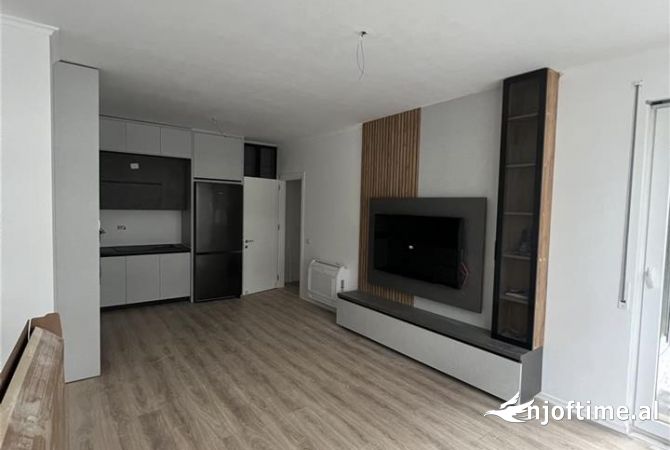 Shtepi ne shitje 2+1 ne Tirane - 130,000 Euro