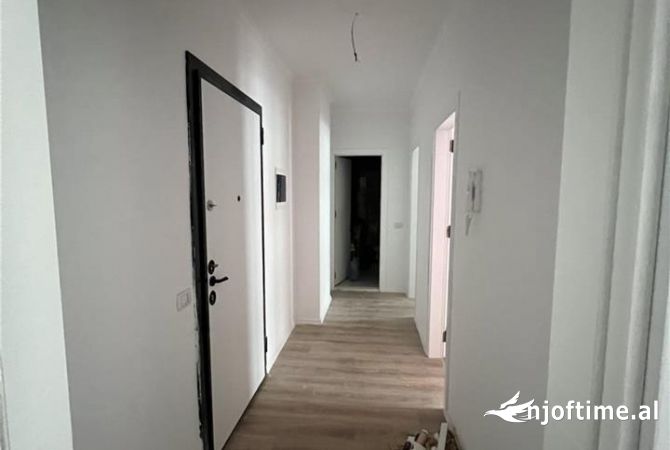 Shtepi ne shitje 2+1 ne Tirane - 130,000 Euro