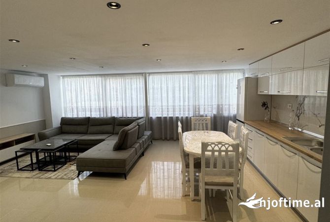 Shtepi me qera 3+1 ne Tirane - 550 Euro