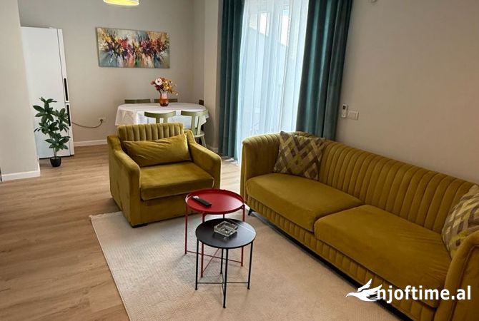 Shtepi me qera 1+1 ne Tirane - 450 Euro