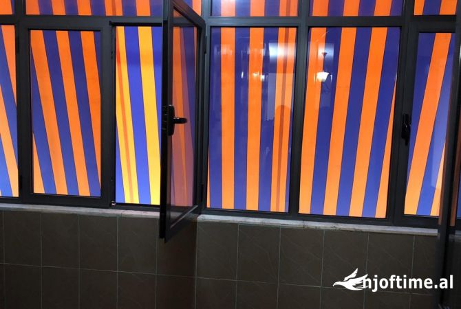 Shtepi me qera Apartament ne Tirane, 1+1, Mobilimi E mobiluar, Pagesa 550  Euro.