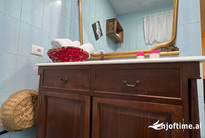 Shtepi me qera 1+1 ne Tirane - 500 Euro