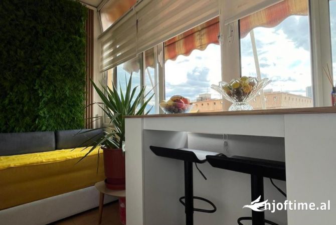 Shtepi me qera Apartament ne Tirane, 2+1, Mobilimi E mobiluar, Pagesa 850  Euro.