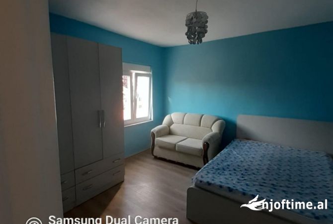 Shtepi me qera Apartament ne Tirane, 1+1, Mobilimi E mobiluar, Pagesa 430  Euro.