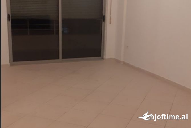 Shtepi ne shitje 2+1 ne Tirane - 137,800 Euro