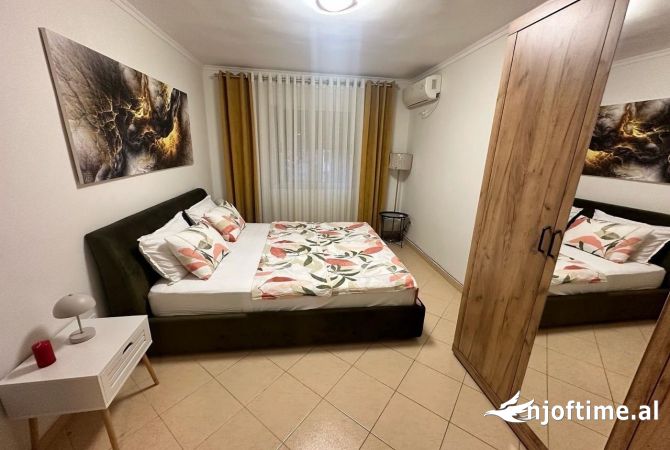 Shtepi me qera Apartament ne Tirane, 1+1, Mobilimi E mobiluar, Pagesa 600  Euro.