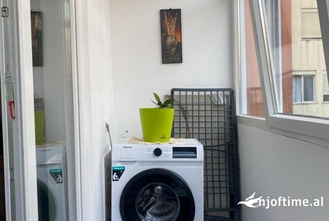 Shtepi me qera Apartament ne Tirane, 1+1, Mobilimi E mobiluar, Pagesa 500  Euro.
