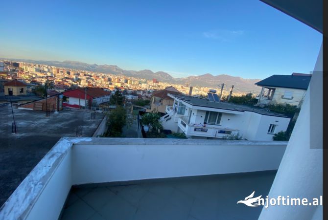 Shtepi me qera Apartament ne Tirane, 2+1, Mobilimi E mobiluar, Pagesa 40,000  Leke.