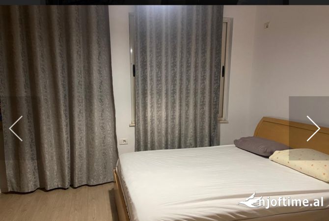 Shtepi me qera Apartament ne Tirane, 1+1, Mobilimi E mobiluar, Pagesa 550  Euro.