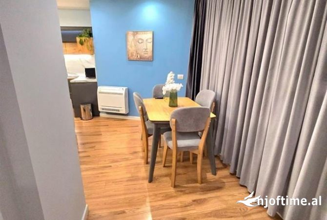 Shtepi me qera Apartament ne Tirane, 2+1, Mobilimi E mobiluar, Pagesa 700  Euro.