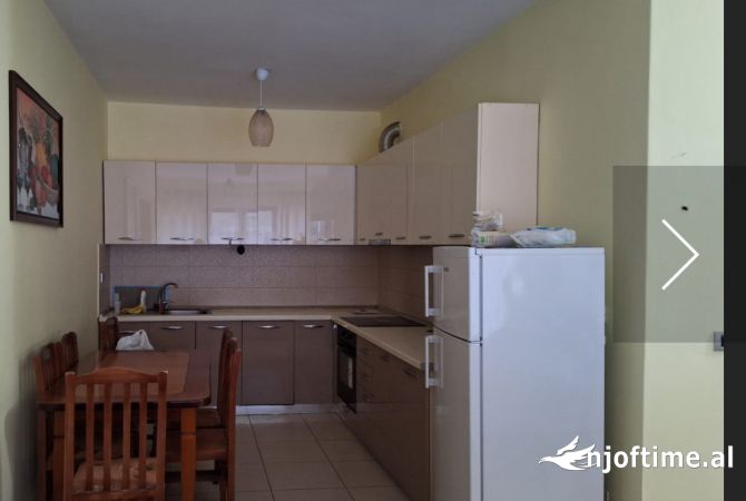 Shtepi me qera 3+1 ne Tirane - 38,000 Leke