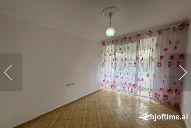 Shtepi ne shitje Apartament ne Tirane, 1+1, Mobilimi Bosh, pa mobiluar, Pagesa 89,000  Euro.