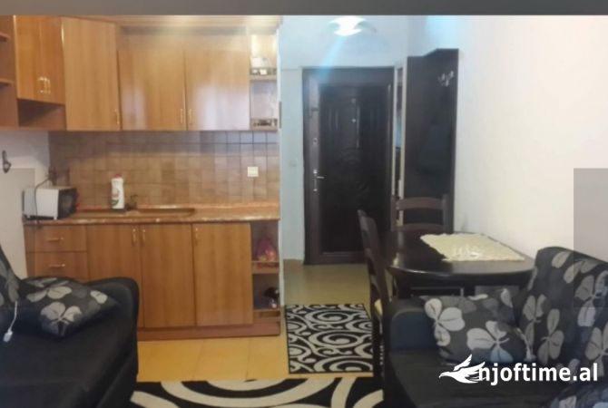 Shtepi me qera 1+1 ne Tirane - 35,000 Leke