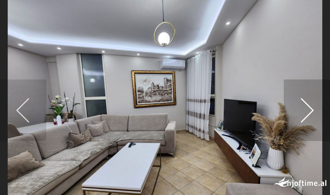 Shtepi ne shitje Apartament ne Tirane, 1+1, Mobilimi E mobiluar, Pagesa 90,000  Euro.